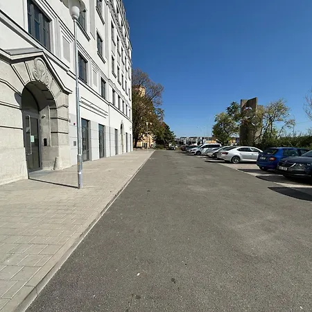 Apartmán Revitalizer - A Calm Oasis In The Center Of